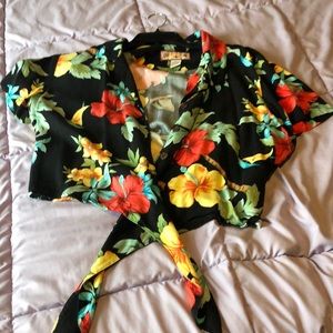 Floral tied crop top